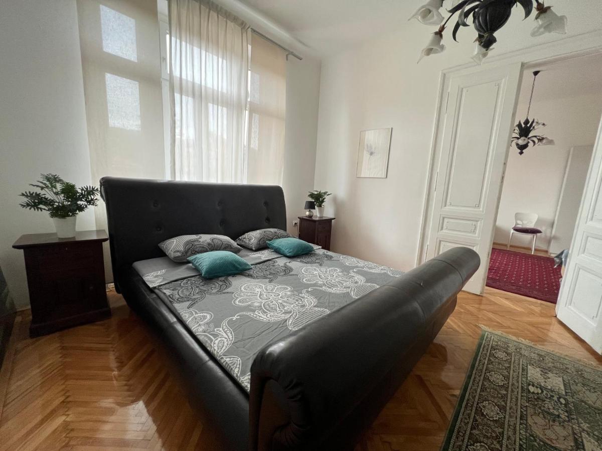 شقة سراييفو  في Apartman Happy المظهر الخارجي الصورة