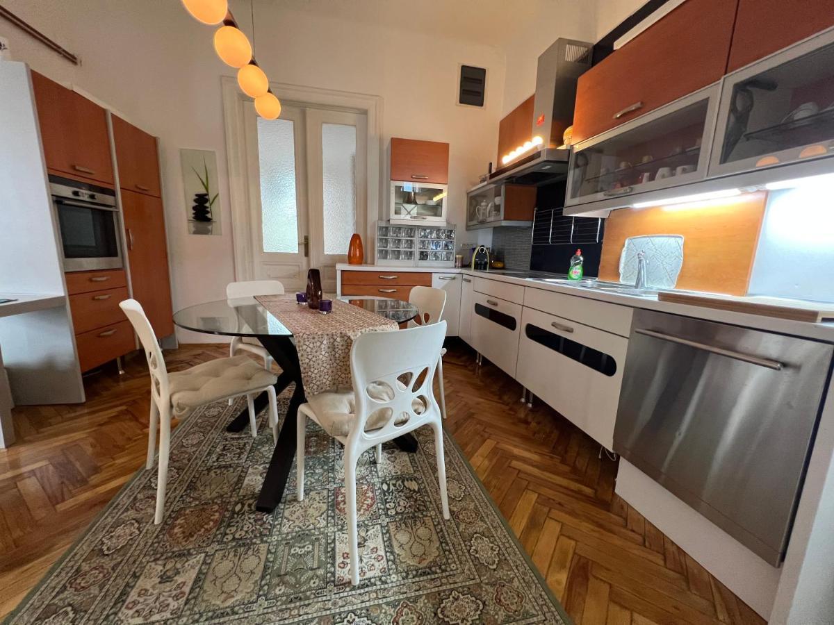 شقة سراييفو  في Apartman Happy المظهر الخارجي الصورة