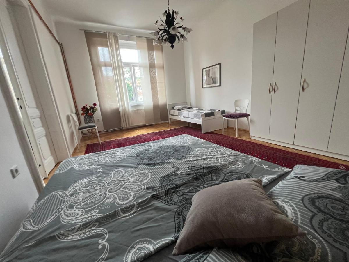شقة سراييفو  في Apartman Happy المظهر الخارجي الصورة
