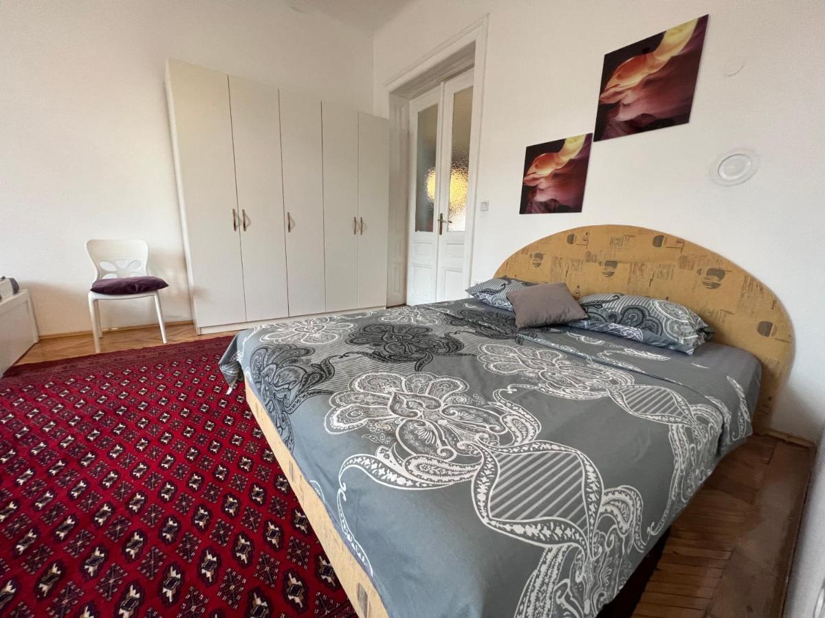 شقة سراييفو  في Apartman Happy المظهر الخارجي الصورة